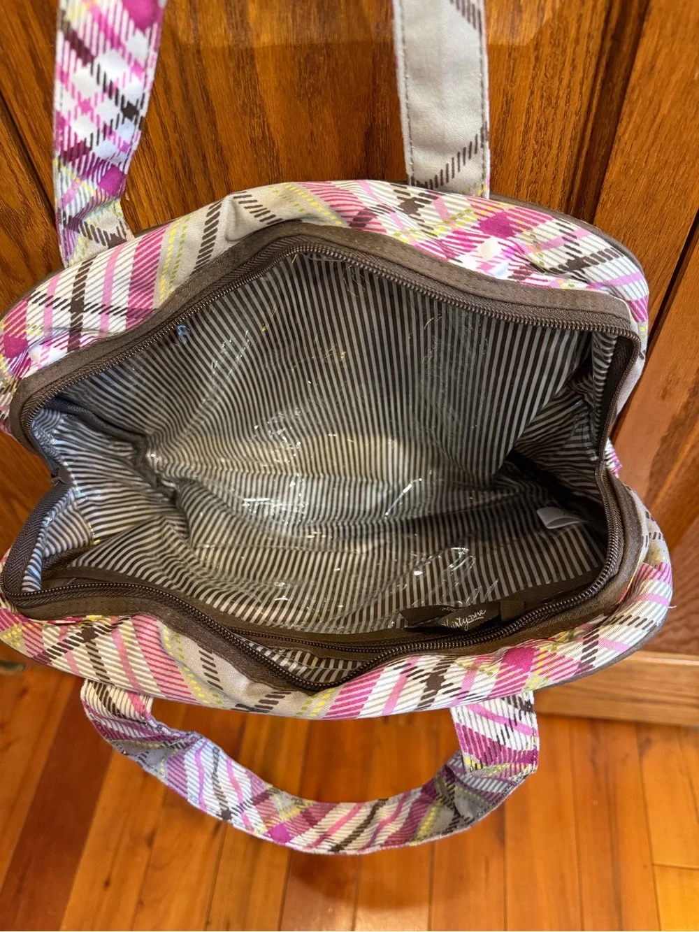 Thirty-One Gifts Uptown Plaid thermal lunch bag and make-up/toiletry bags.